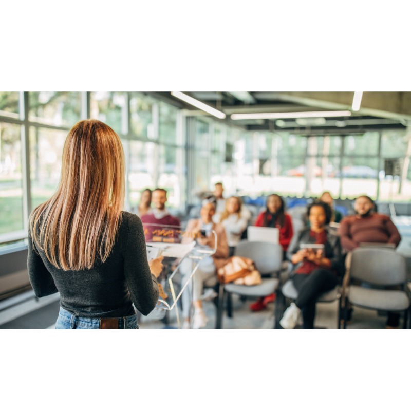 Talent Solutions stánok – „ Príď si po kariérne rady! “